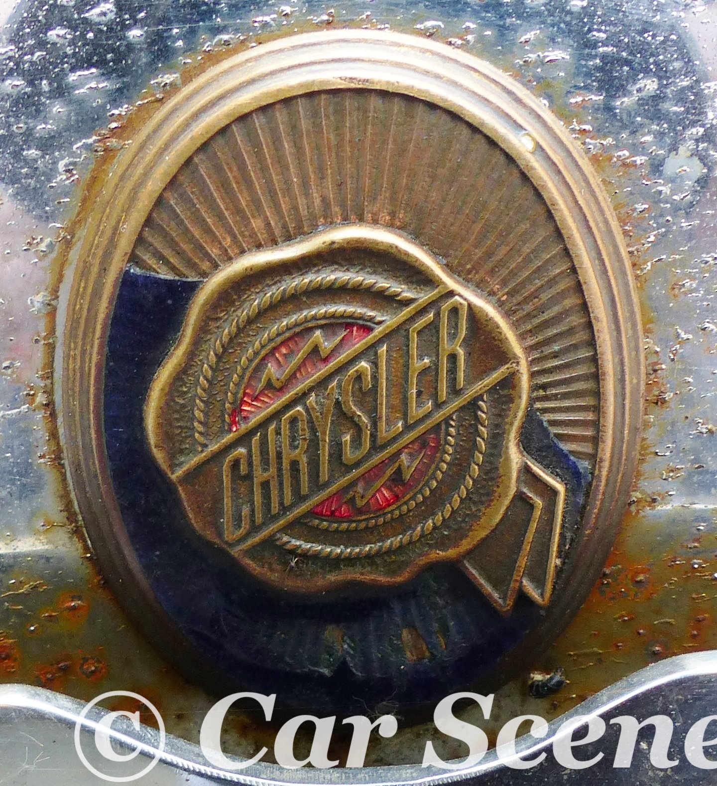 1929 Chrysler 75 Cabriolet radiator badge