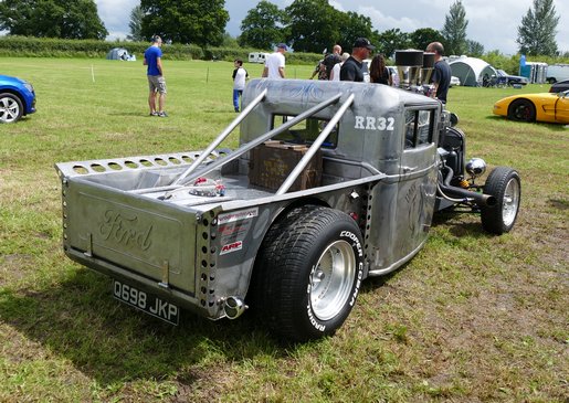 Built from the ground up Brisitsh 'Dragster' with American Supercharged V8 engine