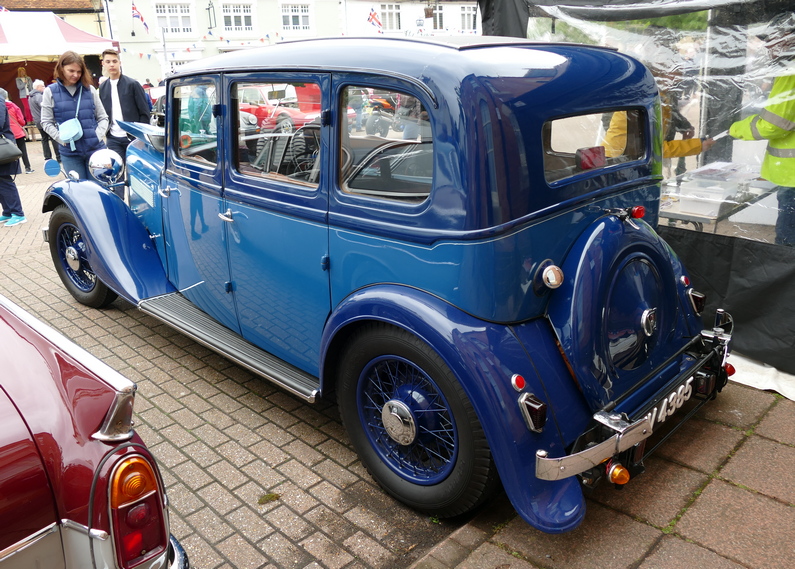 1936 Rover 14 six light saloon rear