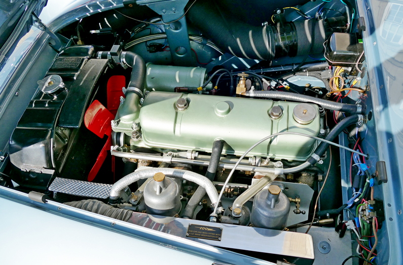 Austin Heakey 100 Engine with "Le Mans" conversion kit.