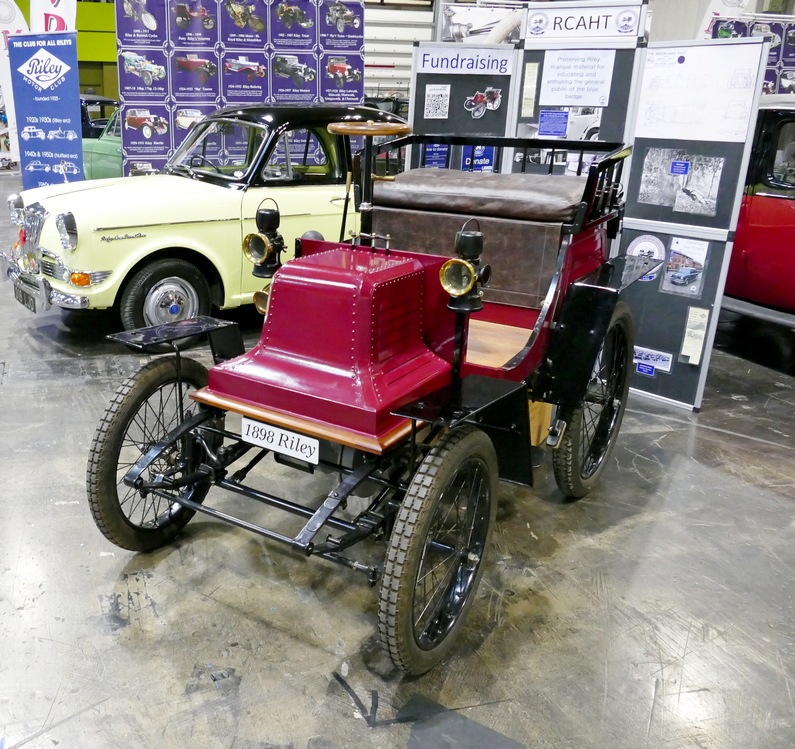 1898 Riley Voiturette replica by the Riley Motor Club and Riley Register