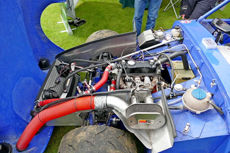 Midget & Sprite Challenge race car. Engine.