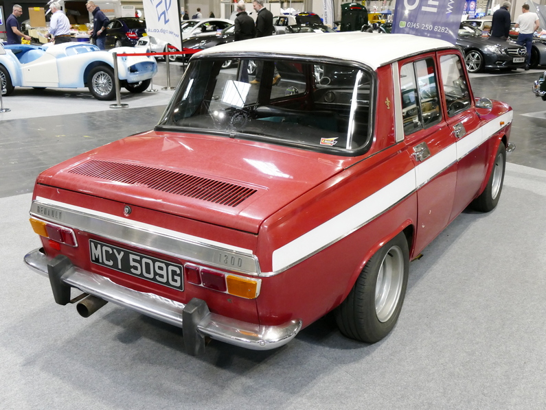 1968 Renault 10. Rear.