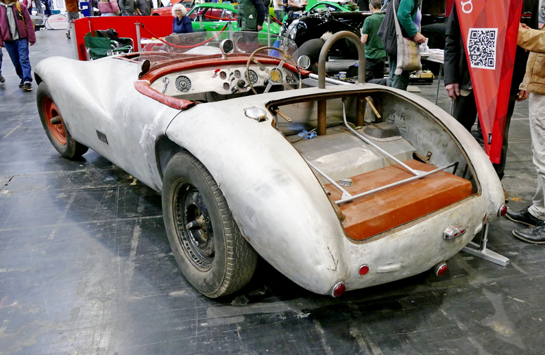 Allard Special by Performance Cars based on a P2 chassis. Rear.
